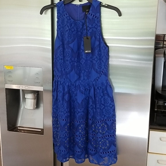 💕GREYLIN💕 Yunis Grommet Lace Fit-And-Flare Dress - Picture 8 of 16